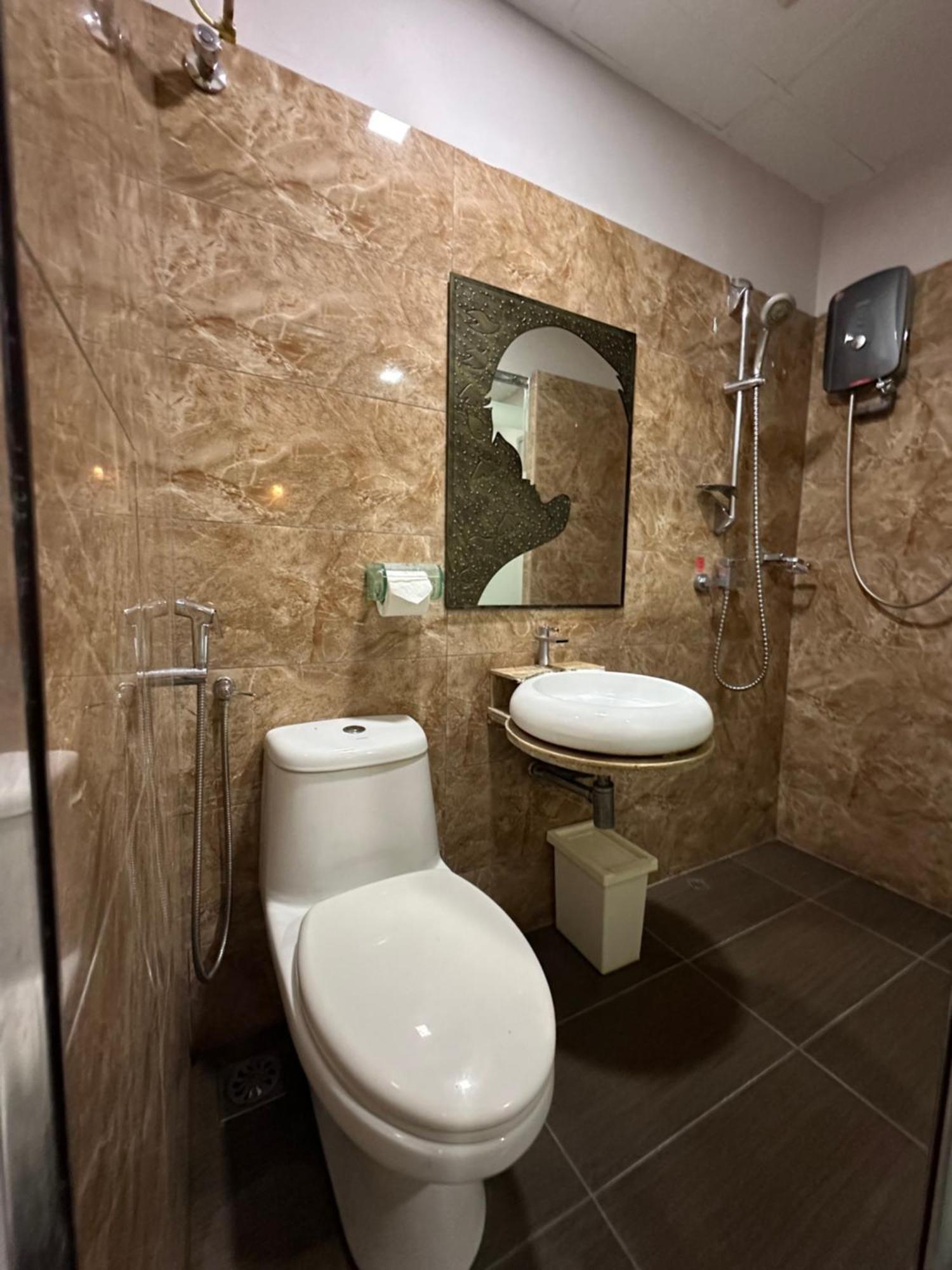 Dingdong Bukit Bintang Luxury Suites,3Mi To Pavlion Mall Kuala Lumpur Luaran gambar